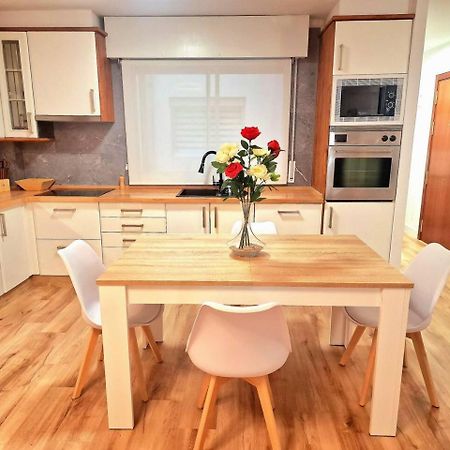 Apartamento Ave Виго Екстериор снимка